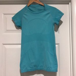 Lululemon Women’s T-Shirt